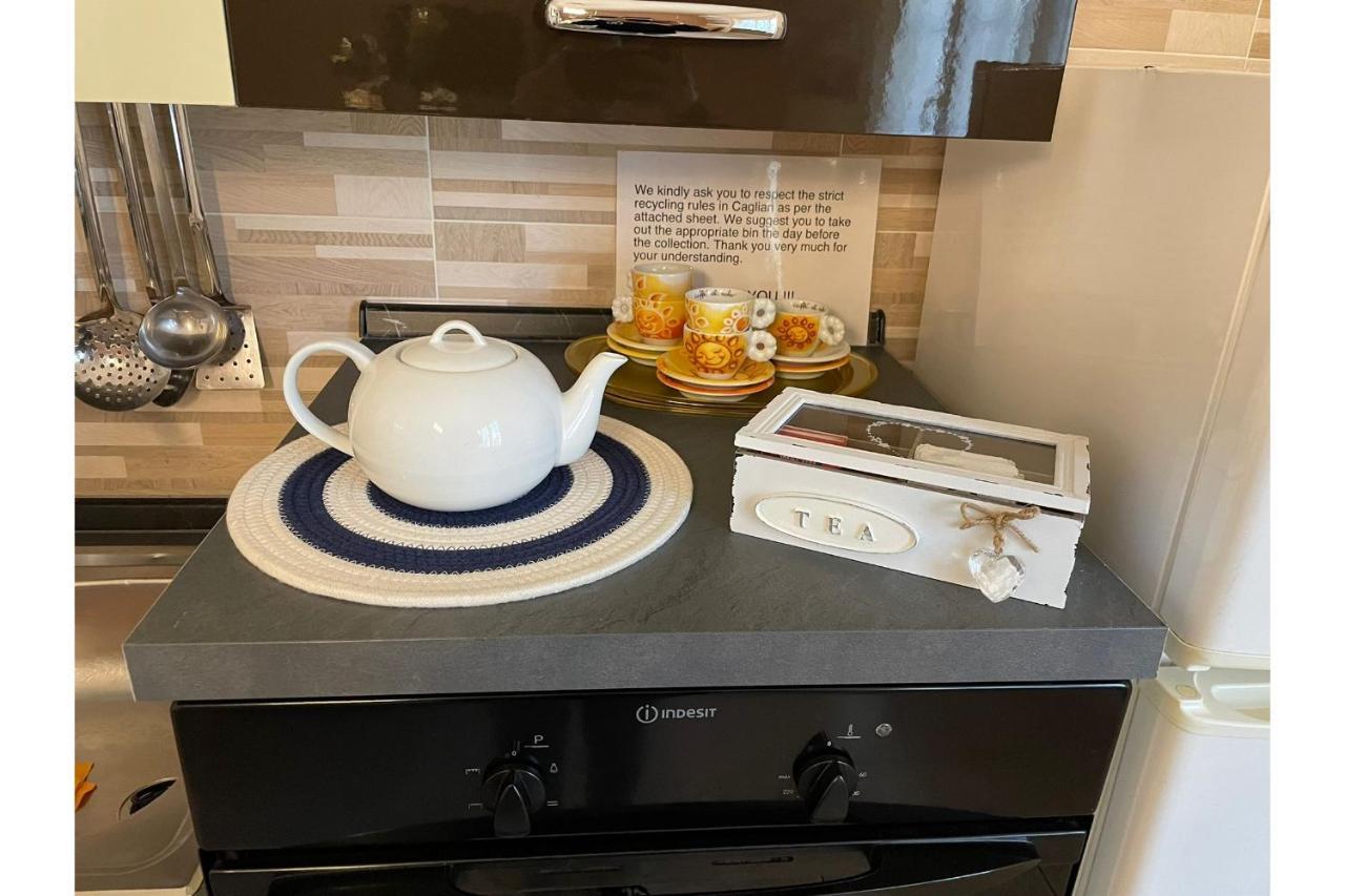Pierluigi'S House Apartment Cagliari Ngoại thất bức ảnh